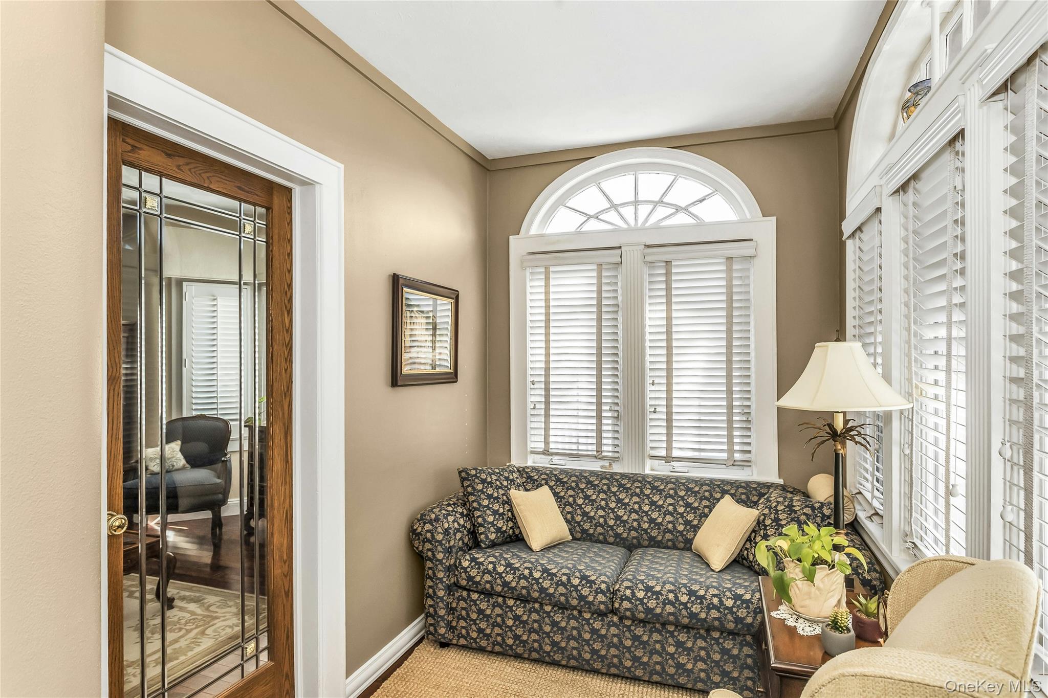 #4 photo, 329 E Hudson Street, Long Beach , NY 11561