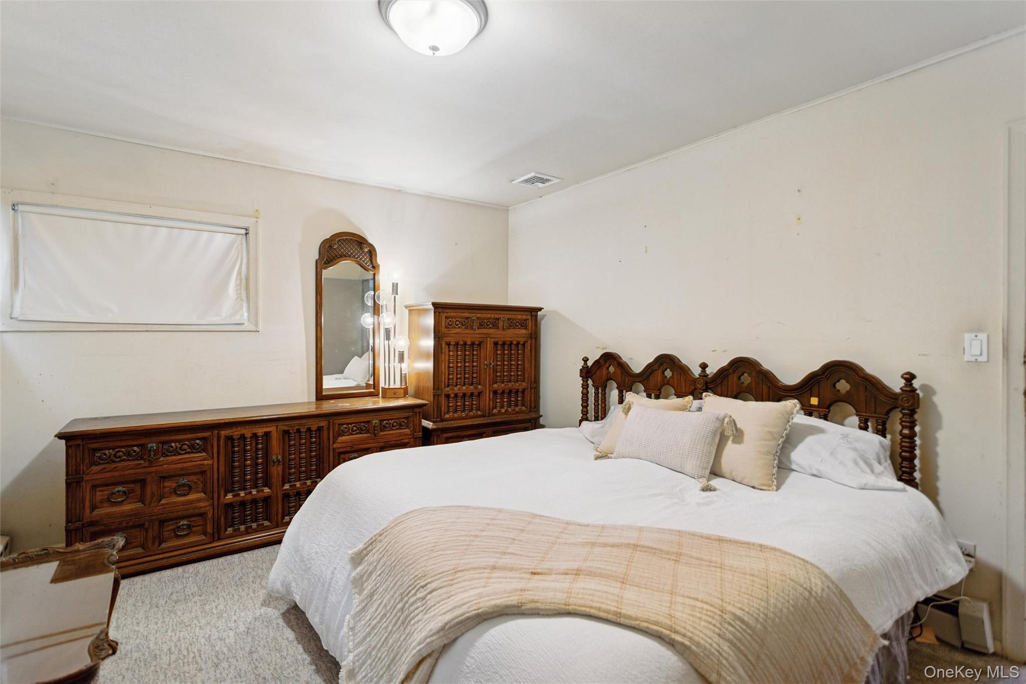 #14 photo, 437 Cedar Lane, ナッソー郡 East Meadow , NY 11554