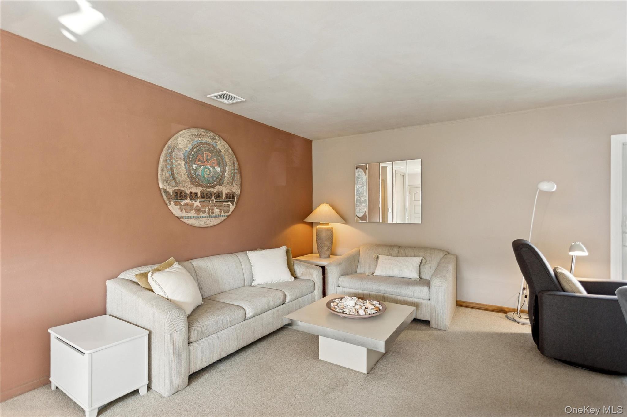 #9 photo, 437 Cedar Lane, ナッソー郡 East Meadow , NY 11554