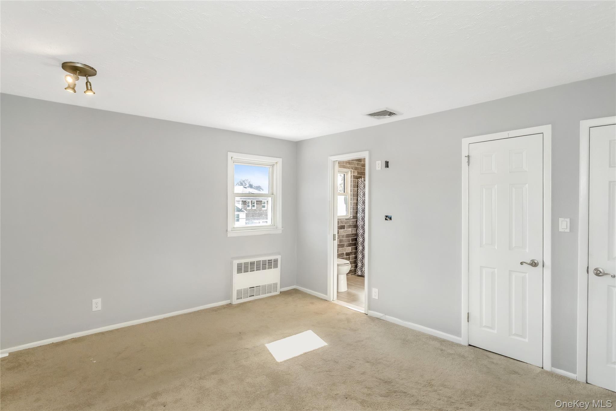 #11 photo, 15 Ingram Drive, Hicksville , NY 11801