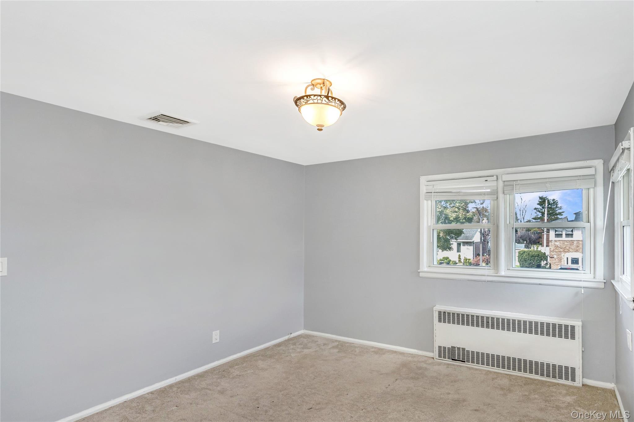 #15 photo, 15 Ingram Drive, Hicksville , NY 11801