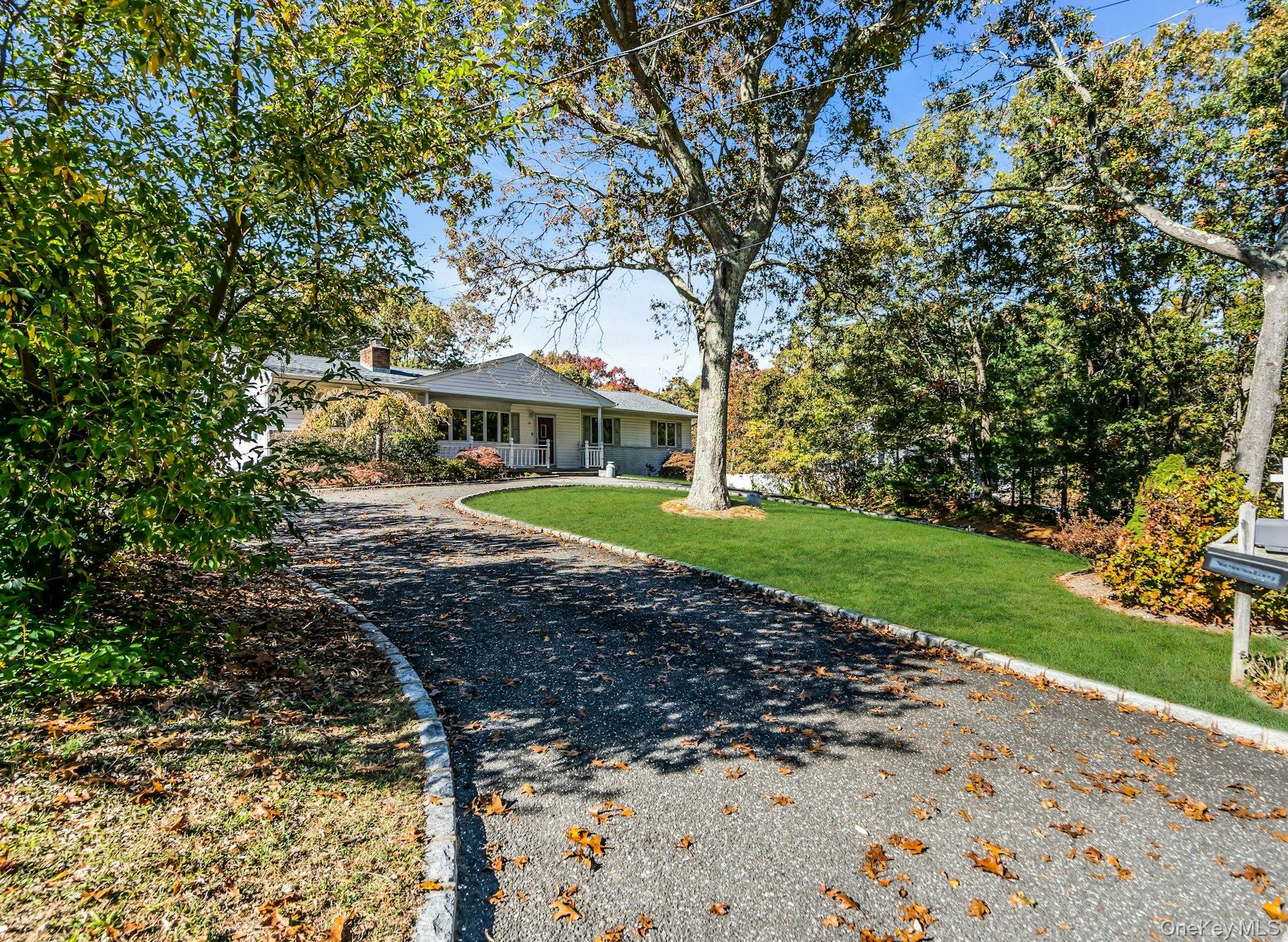 #3 photo, 34 Winston Drive, Smithtown , NY 11787