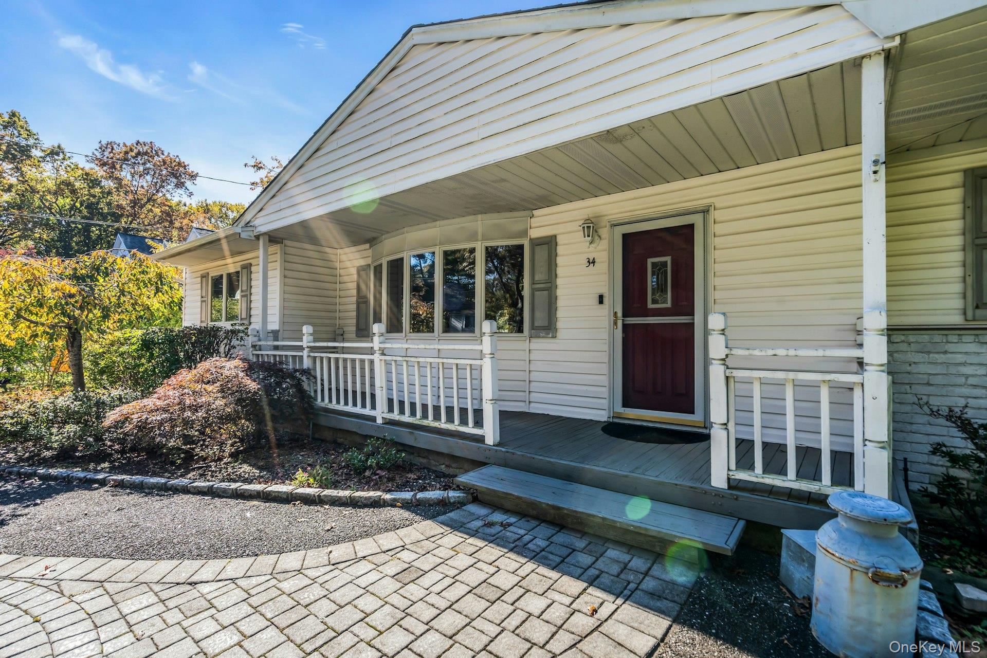 #4 photo, 34 Winston Drive, Smithtown , NY 11787