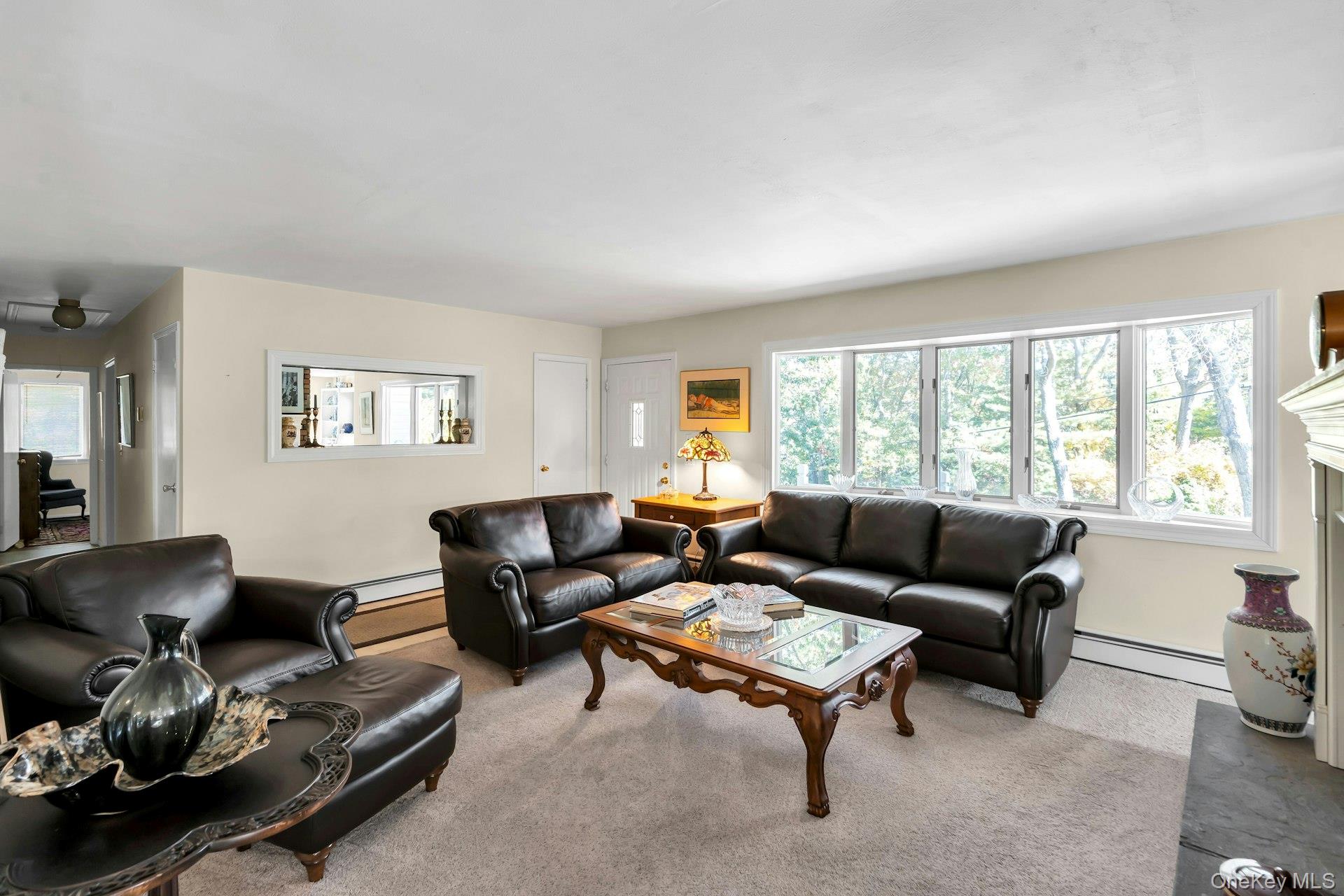 #6 photo, 34 Winston Drive, Smithtown , NY 11787