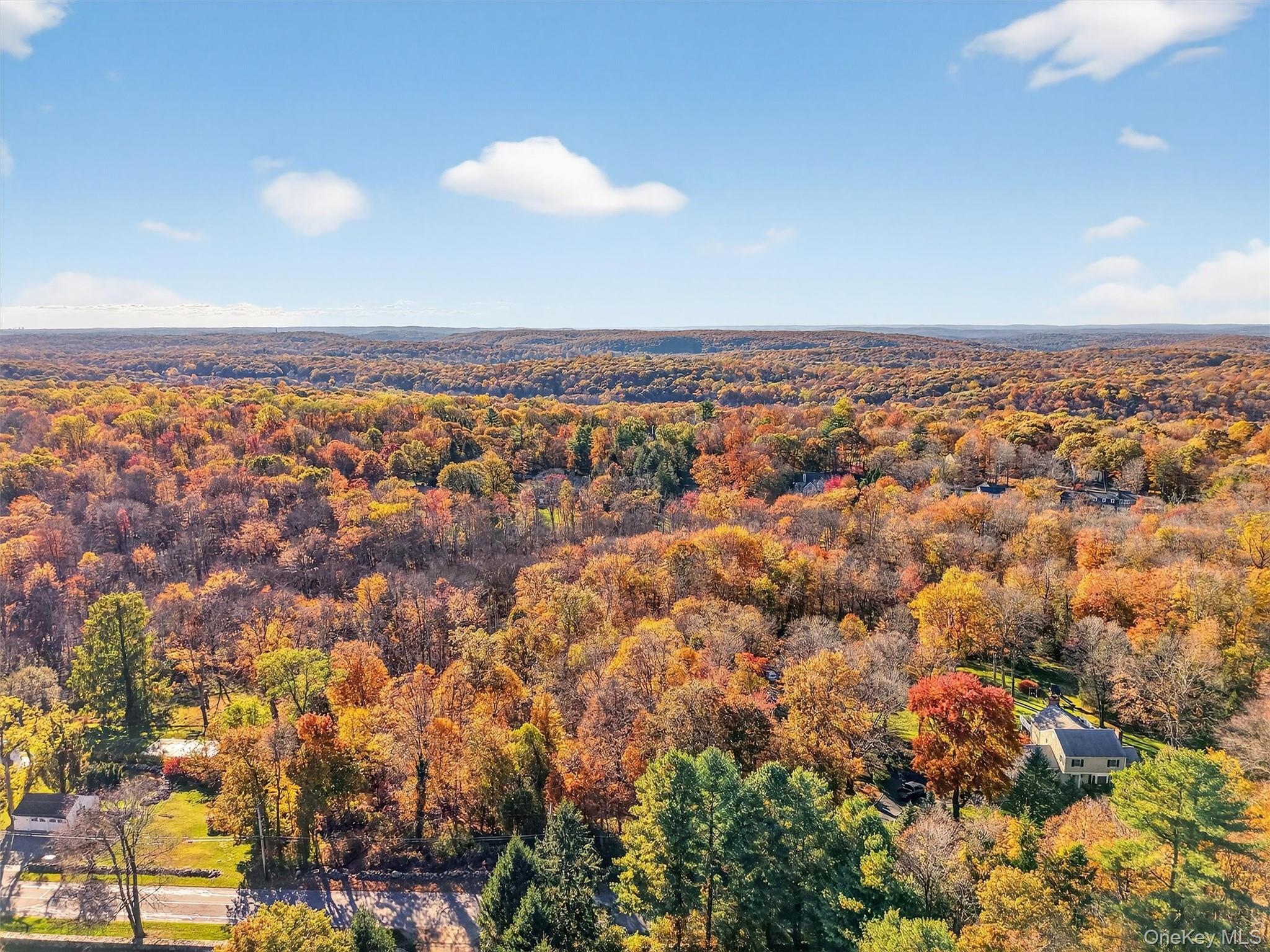 #18 photo, 26 Elmwood Road, South Salem , NY 10590