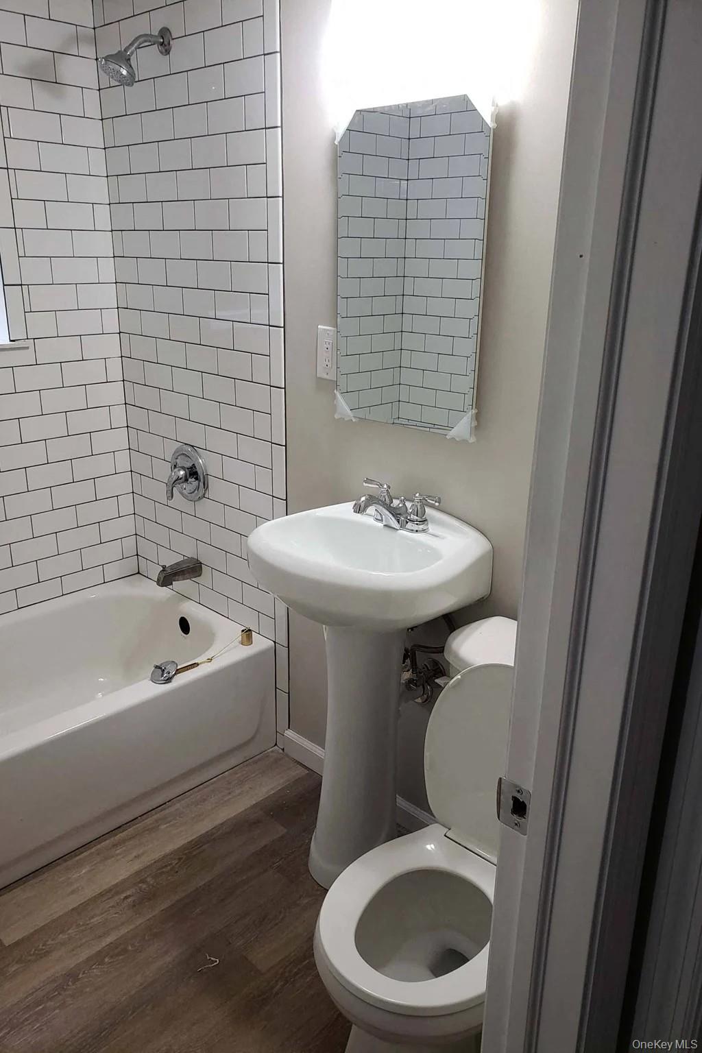 #6 photo, 55 Carroll Street, Poughkeepsie , NY 12601