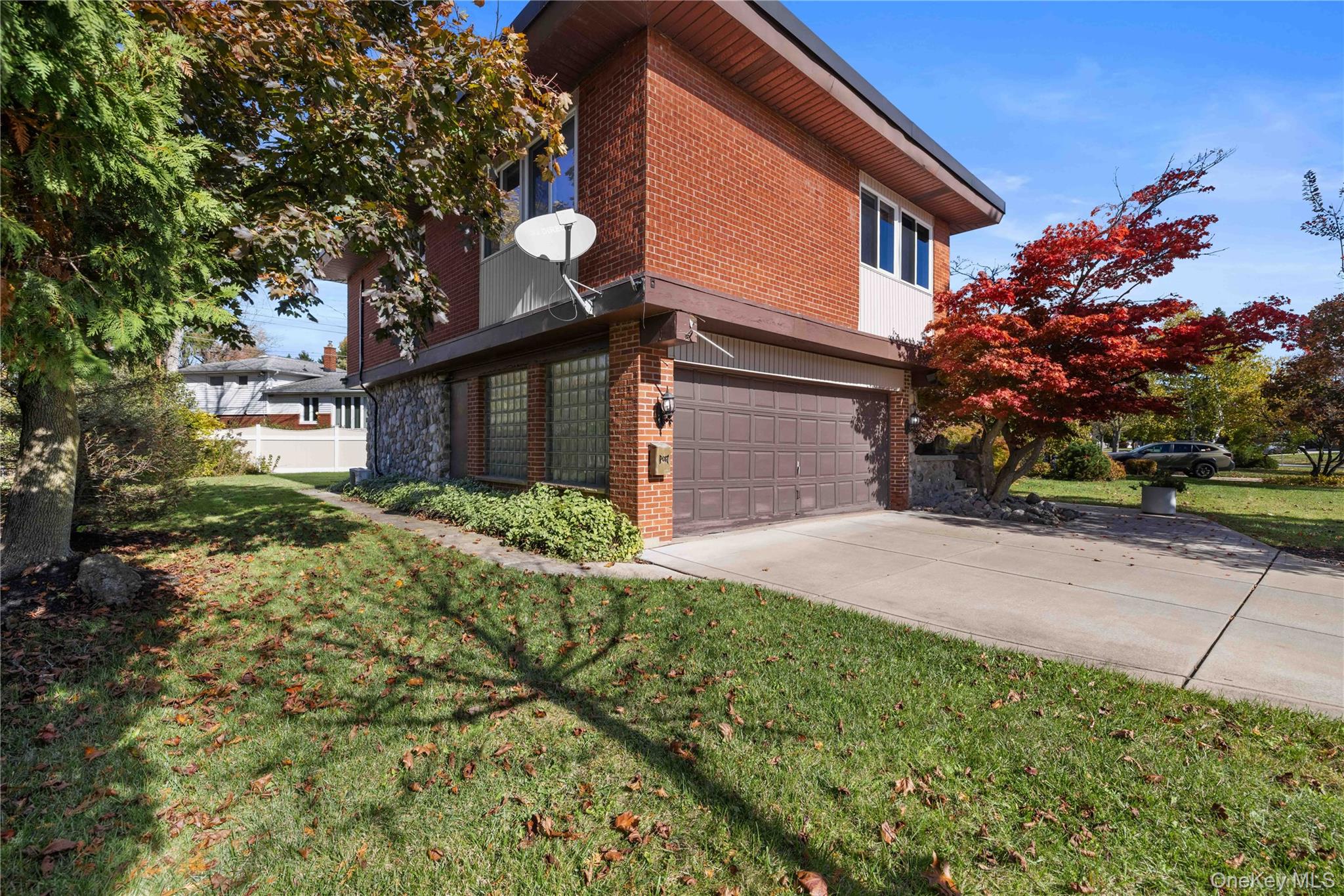 #3 photo, 71 Brookedge Drive, Other , NY 14221