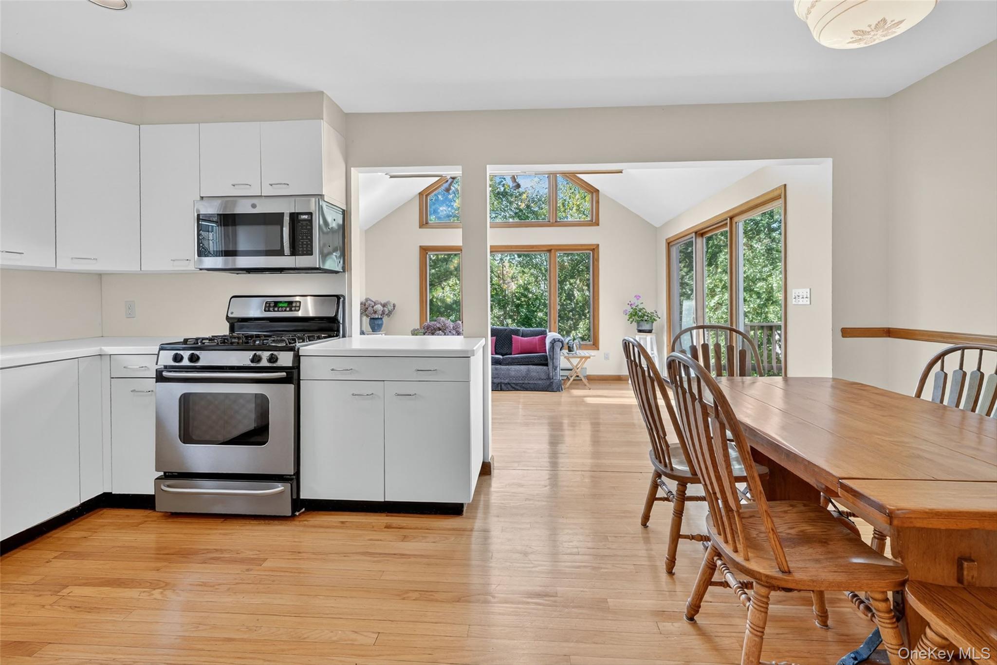 #13 photo, 24 Beverly Road, Mount Kisco , NY 10549