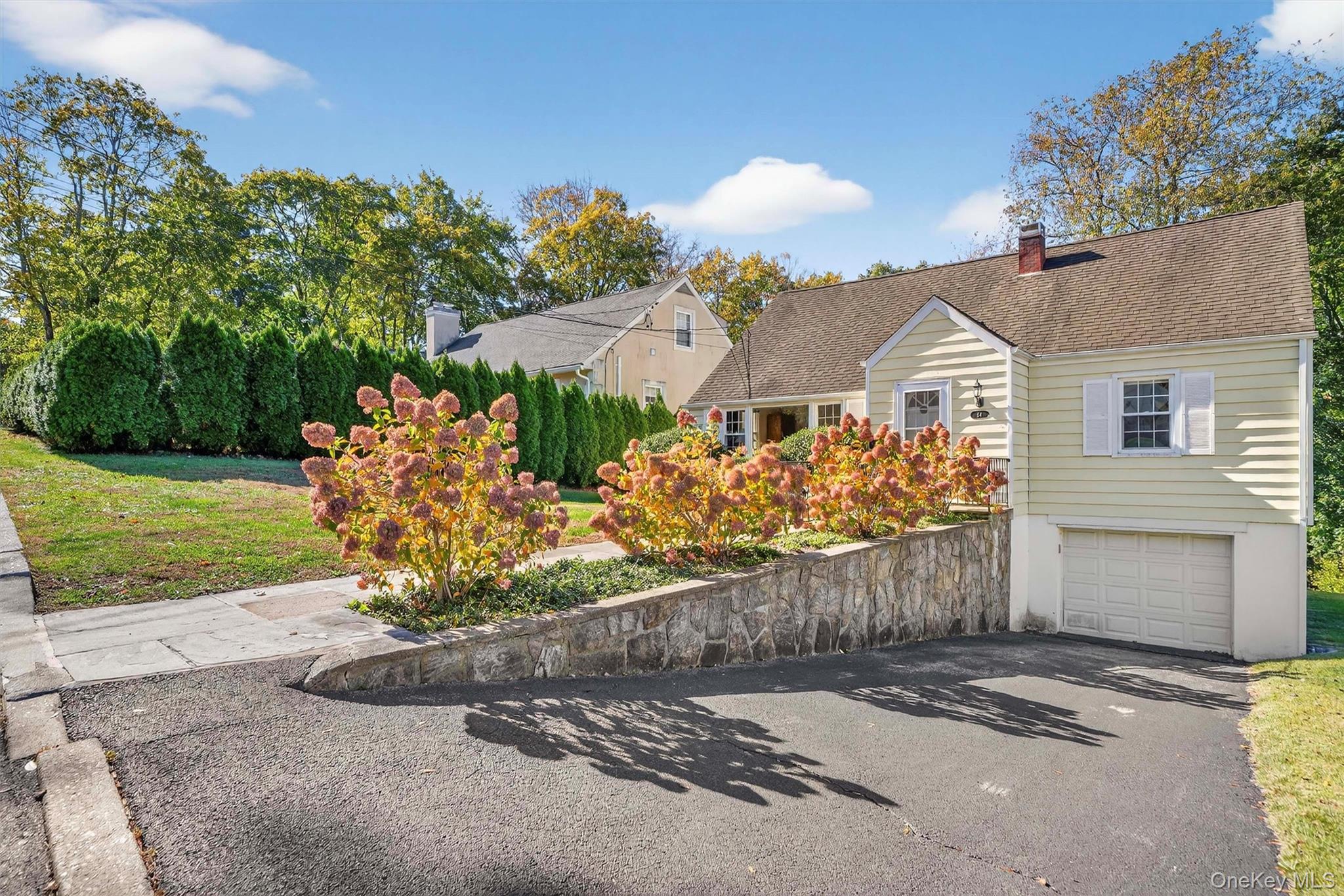 #2 photo, 24 Beverly Road, Mount Kisco , NY 10549