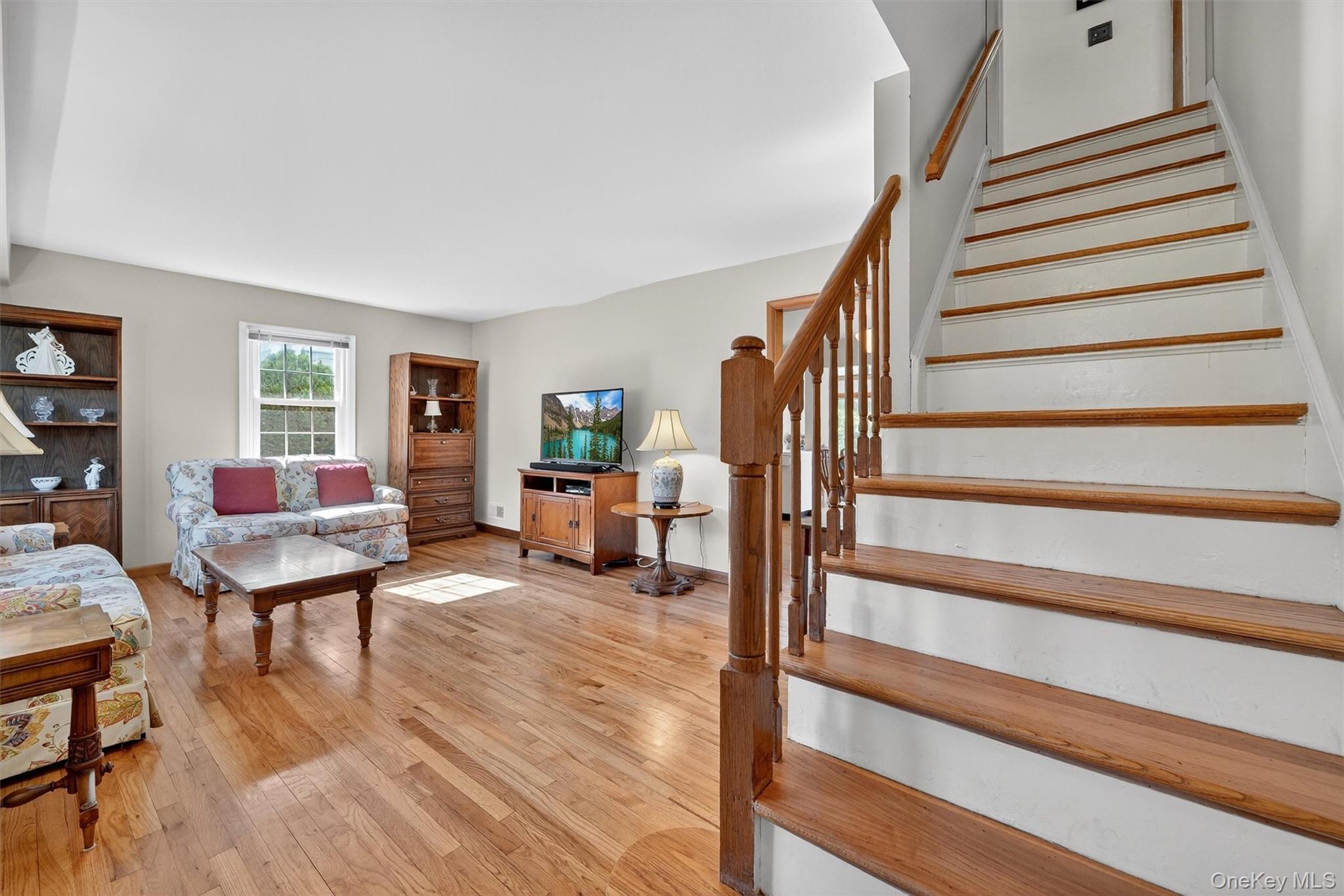 #5 photo, 24 Beverly Road, Mount Kisco , NY 10549