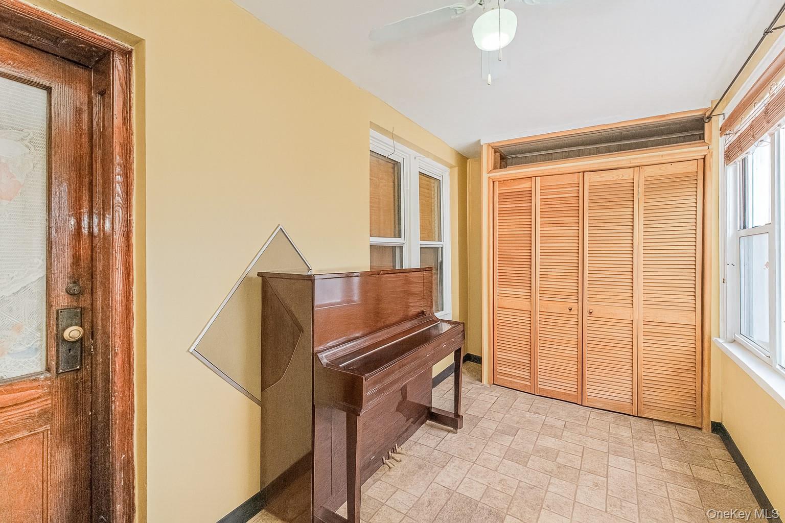 #6 photo, 9302 95th Street Street, Woodhaven , NY 11421