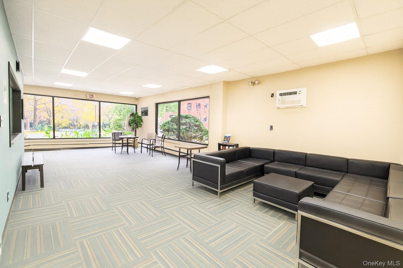 #10 photo, 154 Pearsall Drive, Mount Vernon , NY 10552