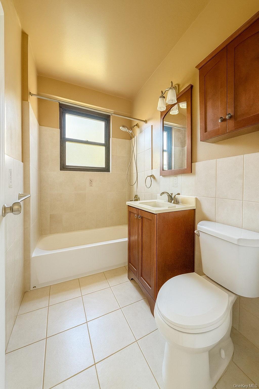 #9 photo, 154 Pearsall Drive, Mount Vernon , NY 10552