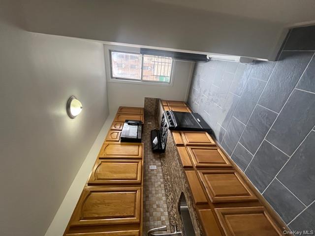 #17 photo, 2696 Marion, ブロンクス区 Bronx , NY 10458