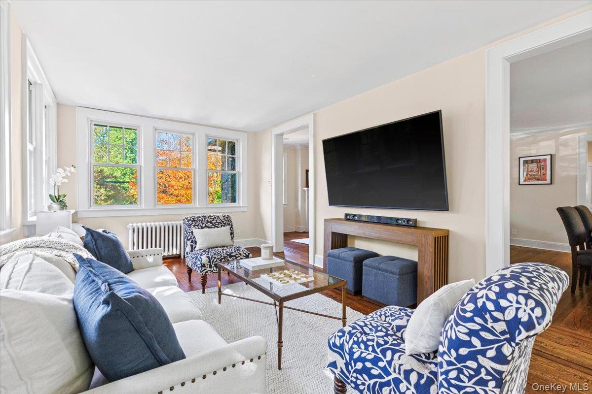 #10 photo, 1017 The Parkway, Mamaroneck , NY 10543