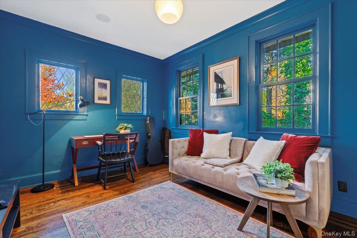 #11 photo, 1017 The Parkway, Mamaroneck , NY 10543