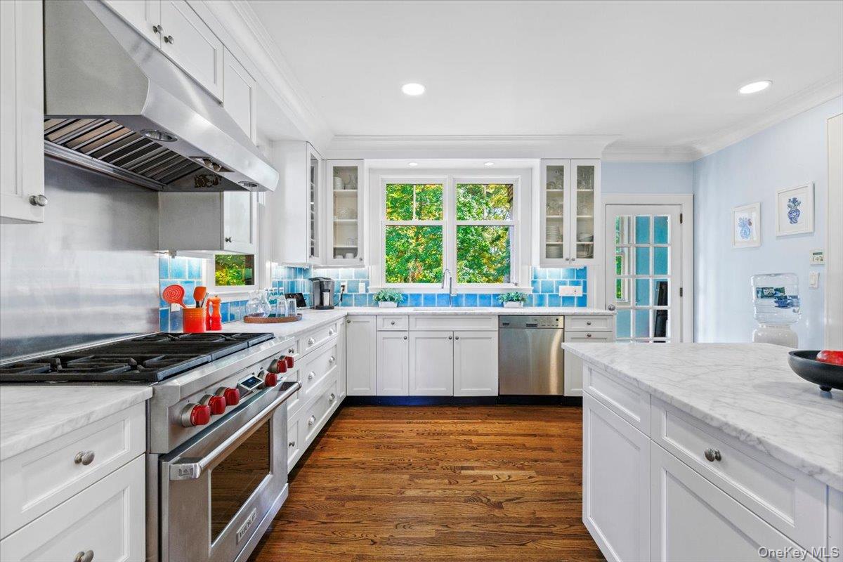 #13 photo, 1017 The Parkway, Mamaroneck , NY 10543