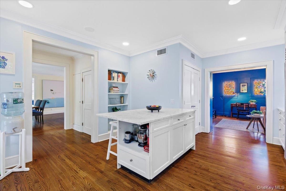 #15 photo, 1017 The Parkway, Mamaroneck , NY 10543