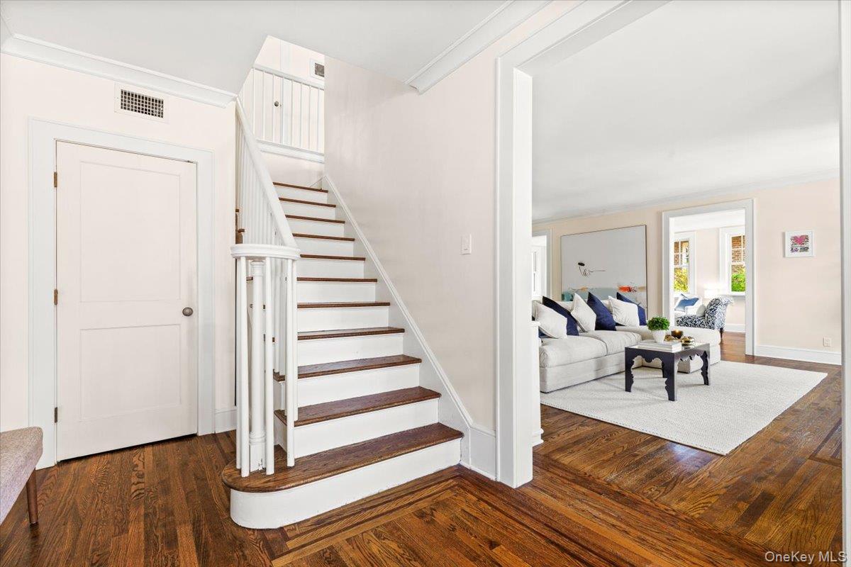 #5 photo, 1017 The Parkway, Mamaroneck , NY 10543