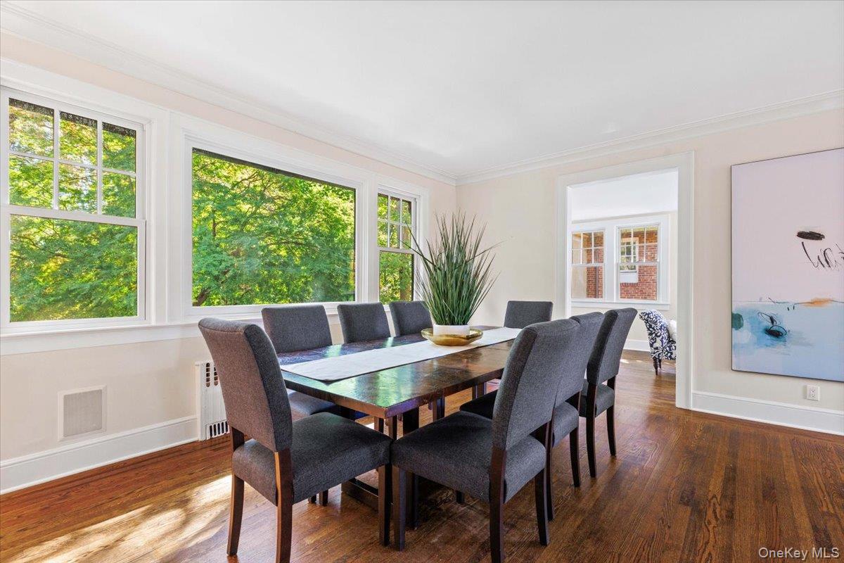 #8 photo, 1017 The Parkway, Mamaroneck , NY 10543