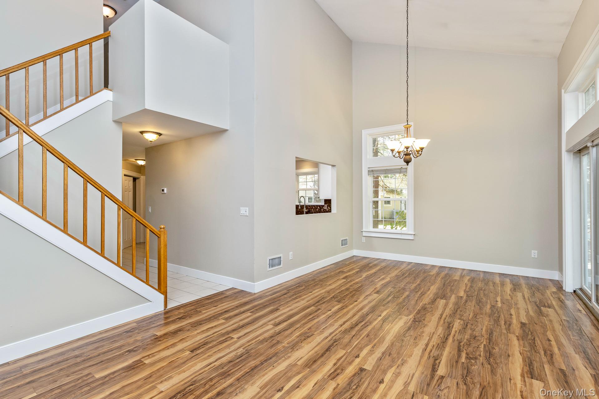 #15 photo, 17 Pidgeon Court, サフォーク郡 Manorville , NY 11949