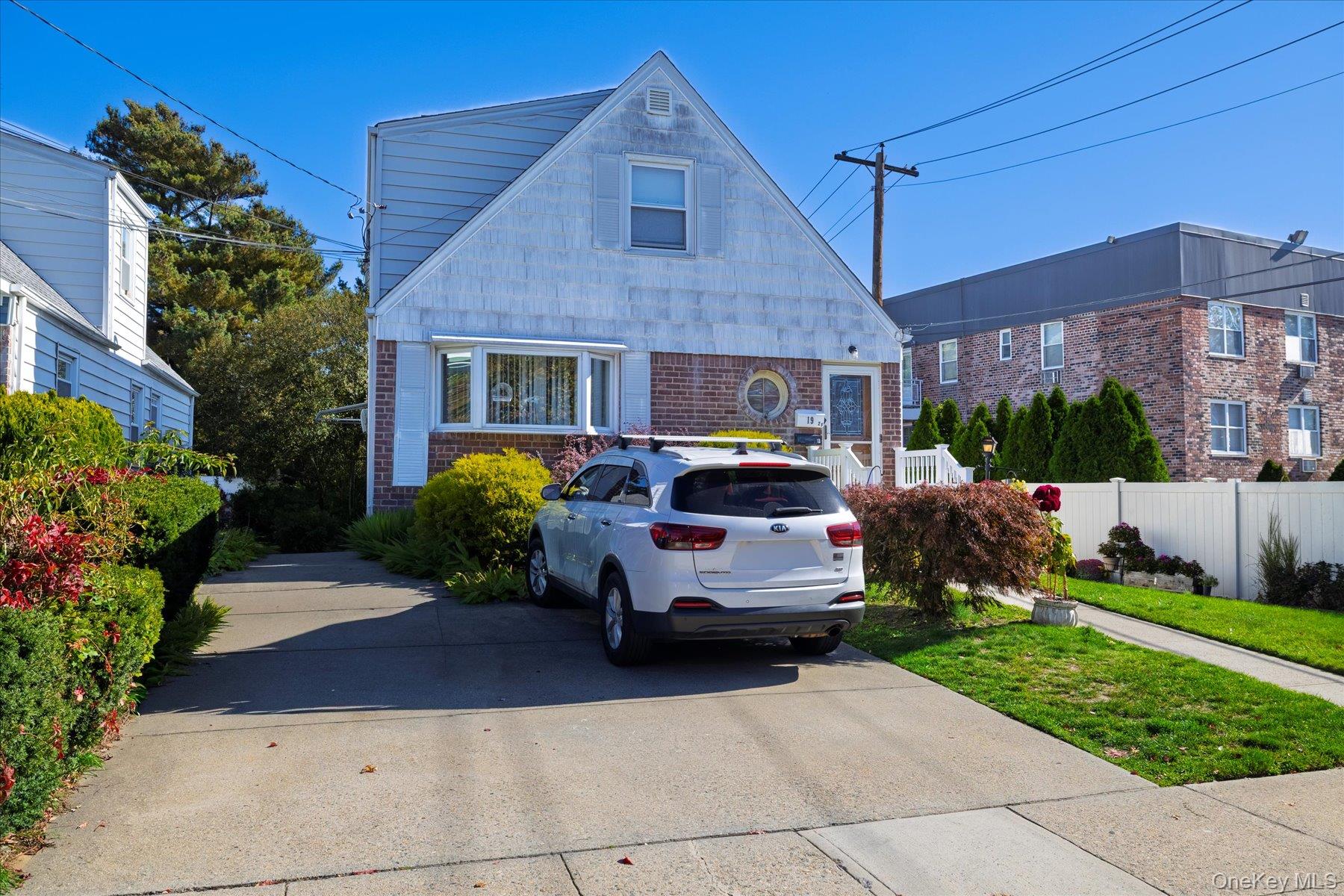 #2 photo, 19 Daley Place, Lynbrook , NY 11563