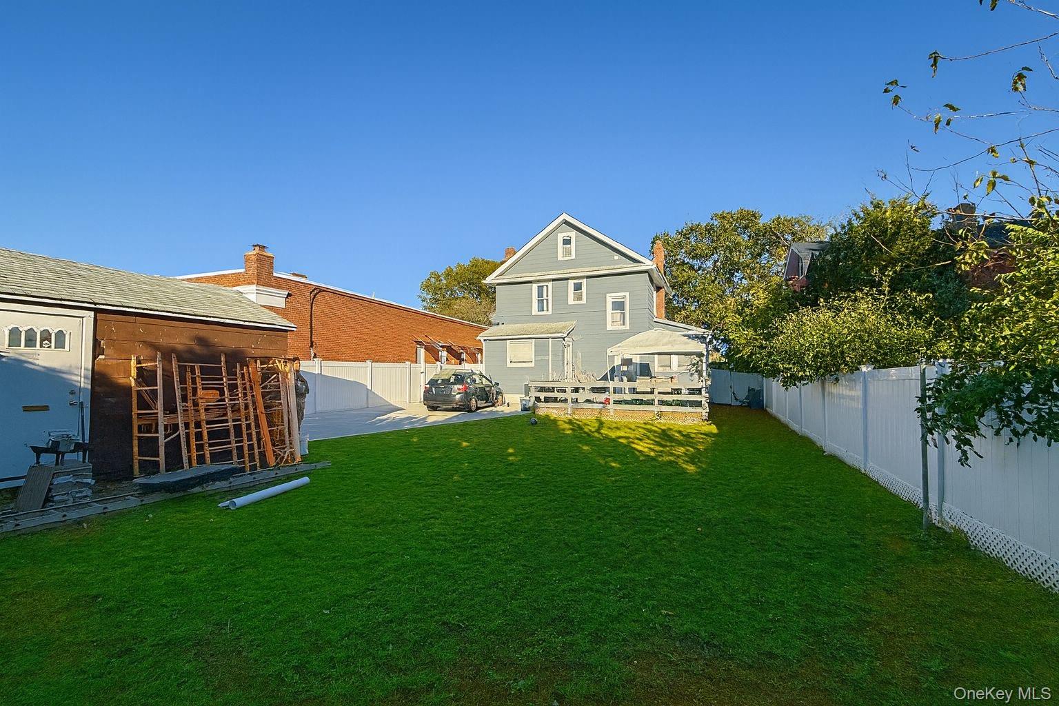 #4 photo, 14 Parsons Drive, ナッソー郡 Hempstead , NY 11550