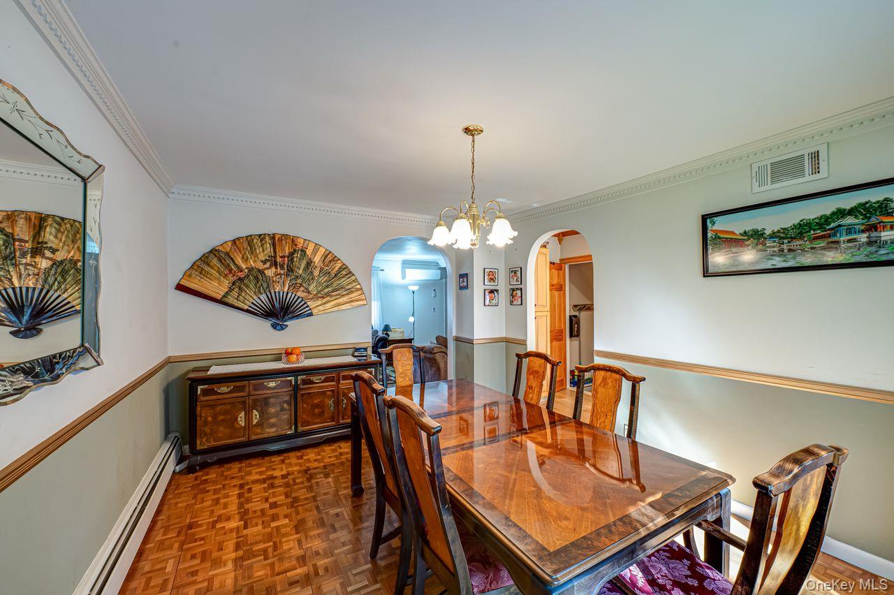 #6 photo, 38 High Street, Roslyn Heights , NY 11577