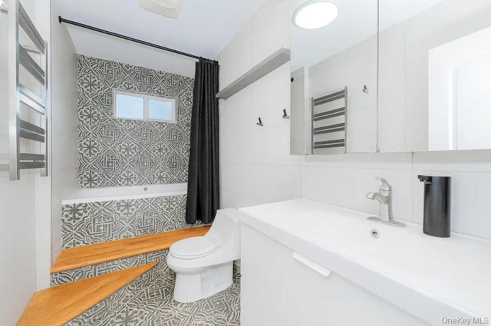 #8 photo, 18 Atmore Place, Staten Island , NY 10306