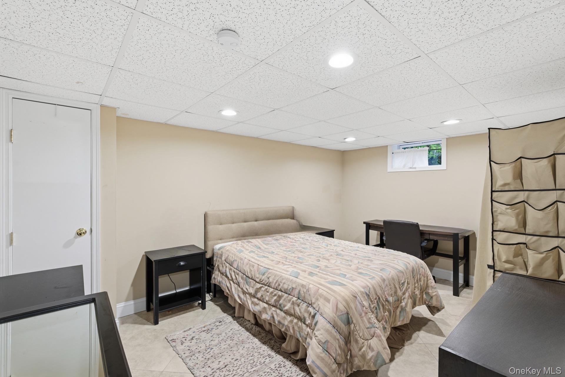 #13 photo, 47 Poplar Street, サフォーク郡 Central Islip , NY 11722