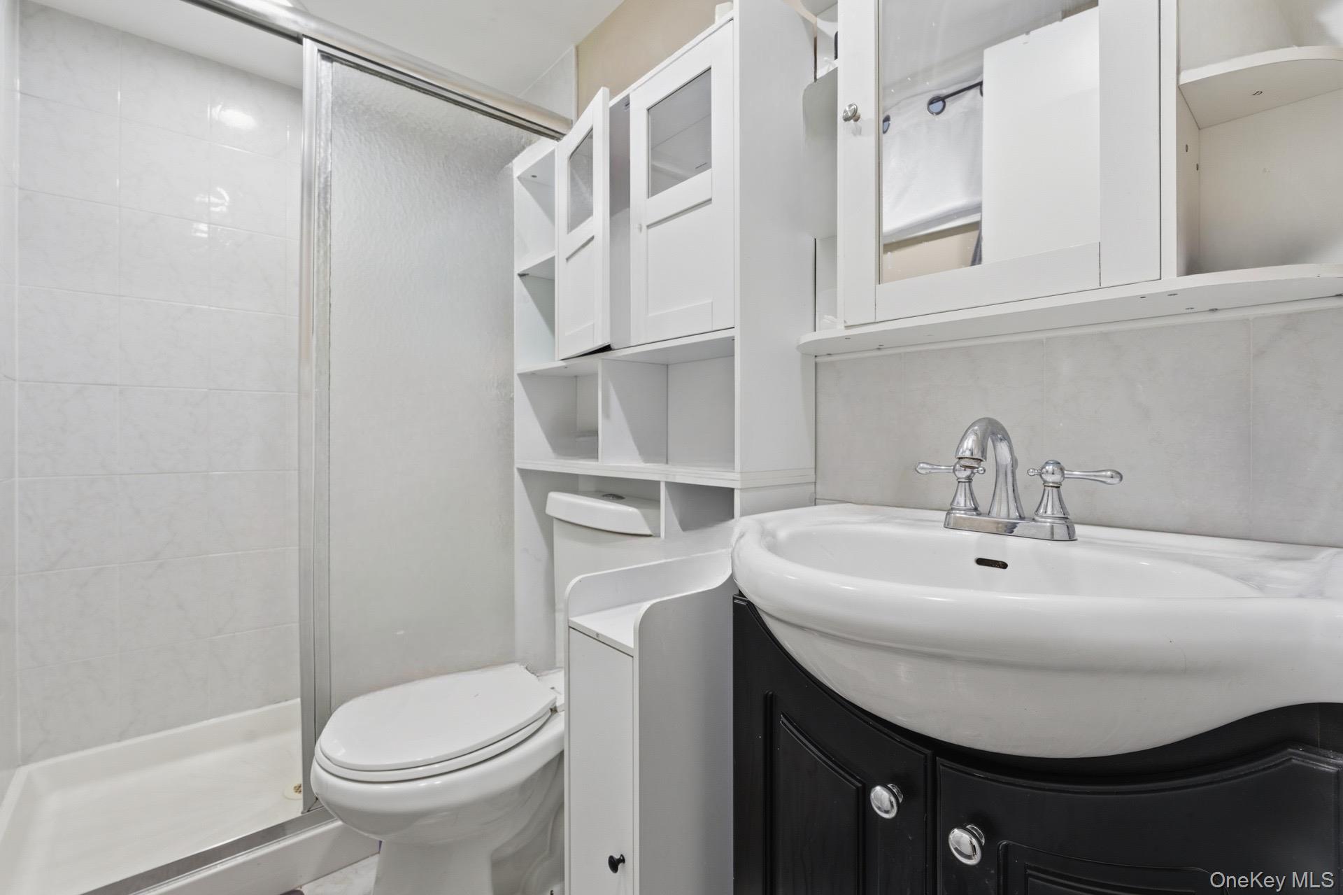 #9 photo, 47 Poplar Street, サフォーク郡 Central Islip , NY 11722