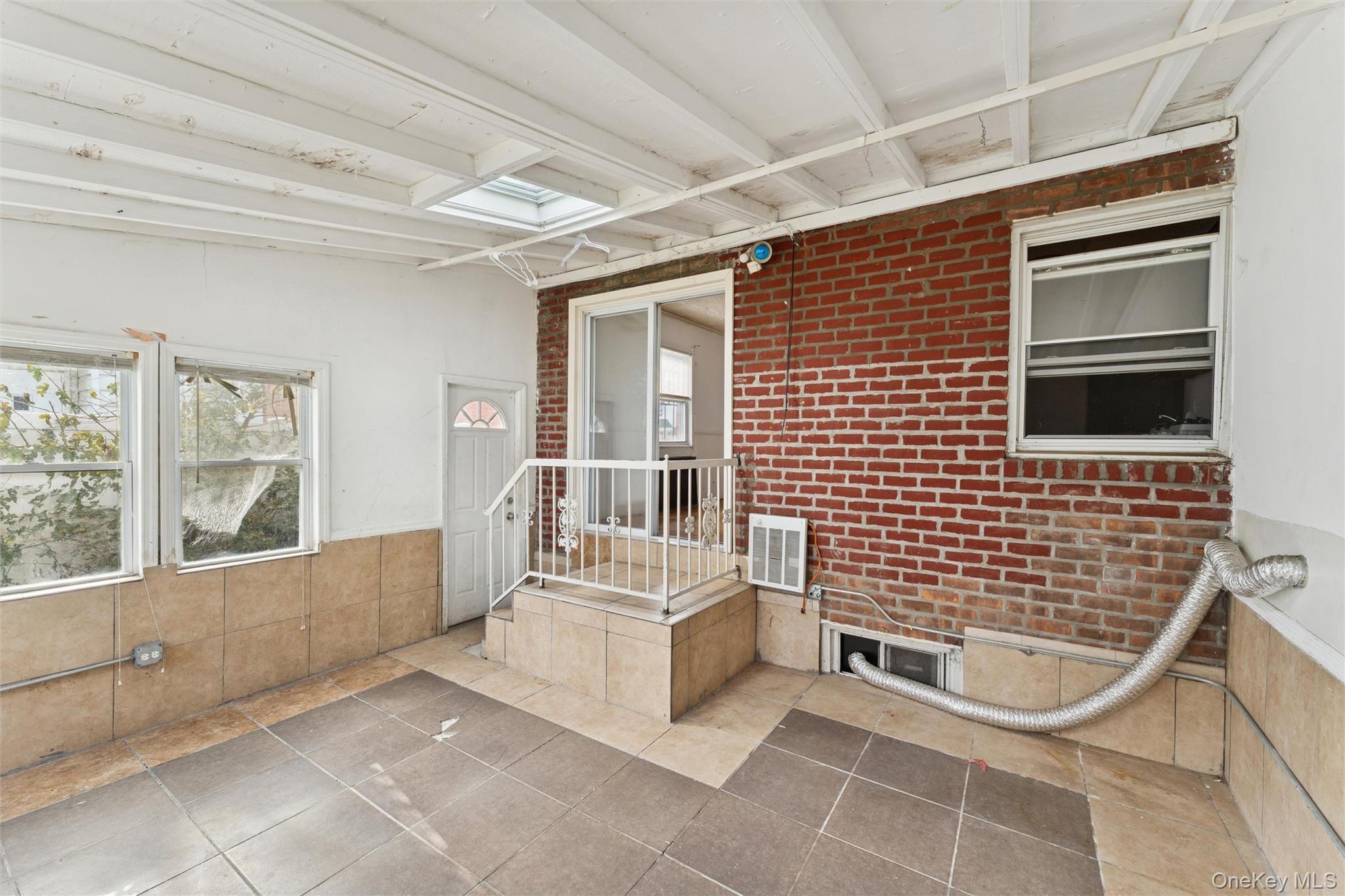 #20 photo, 114-109 228th Street, Cambria Heights , NY 11411