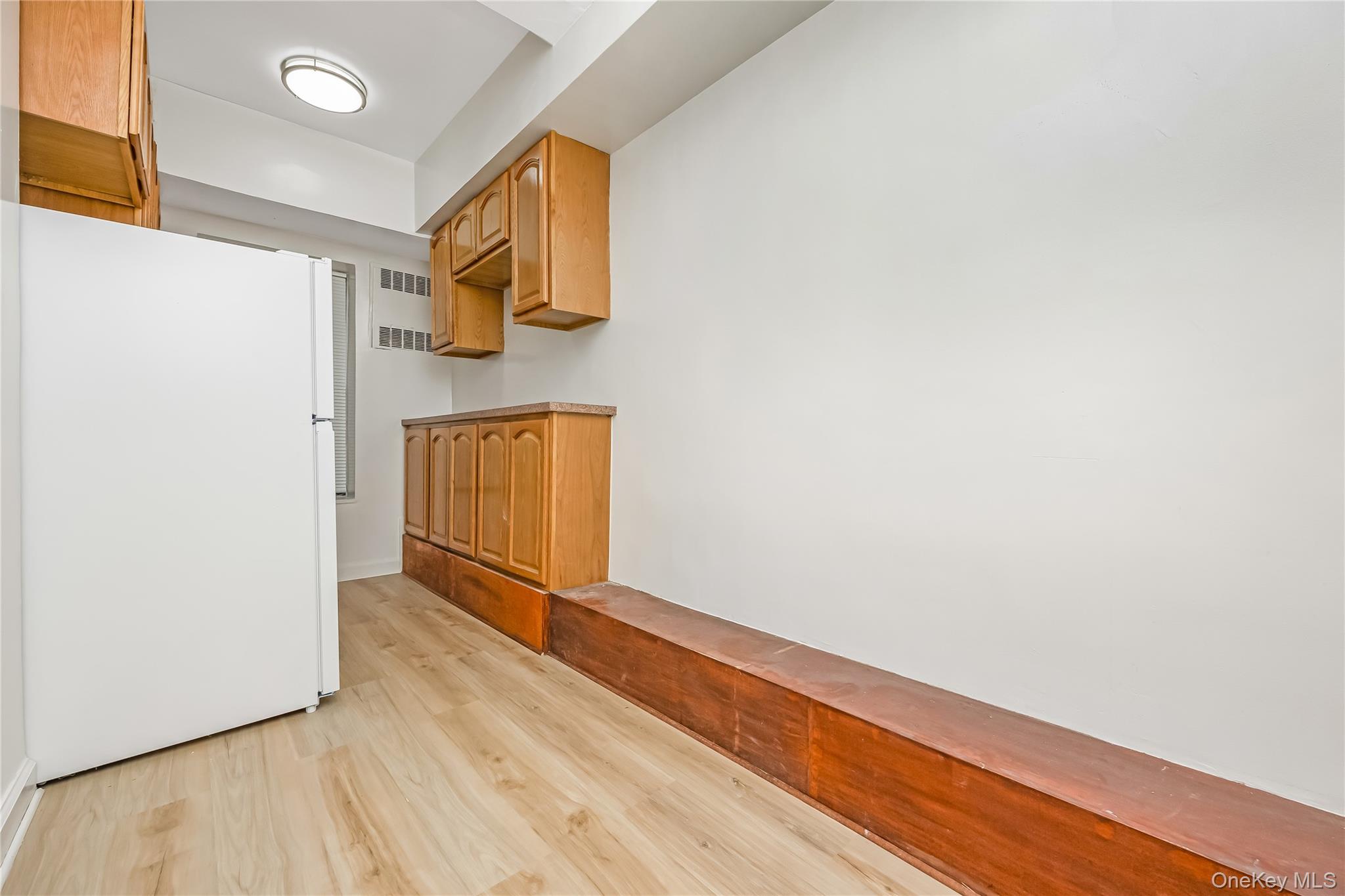 #13 photo, 99-63 66th Avenue, クイーンズ区 Rego Park , NY 11374