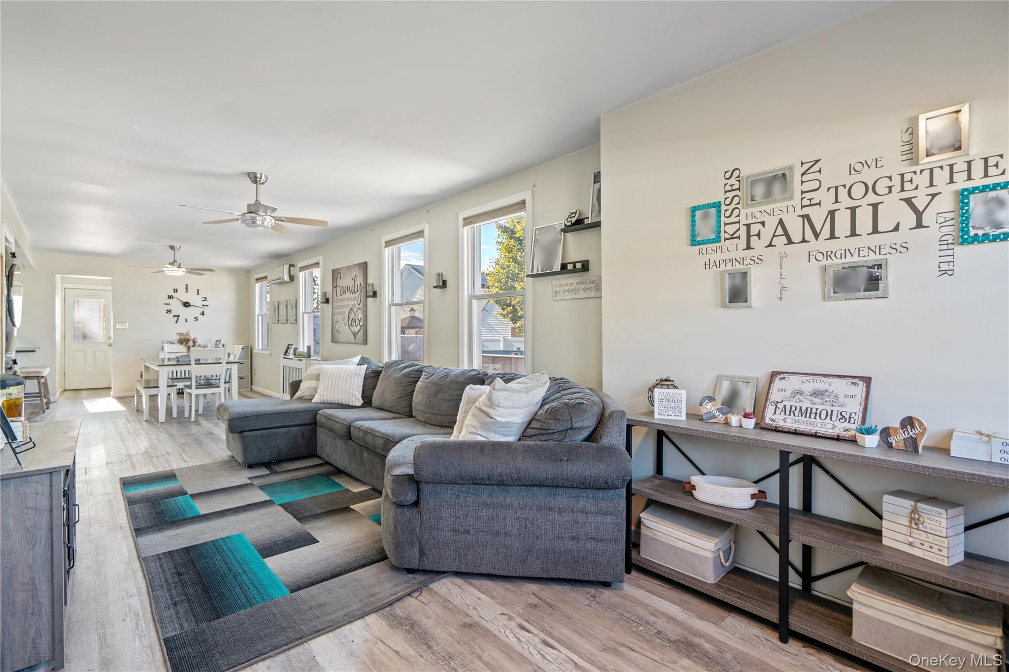 #5 photo, 48 Farmers Avenue, Lindenhurst , NY 11757