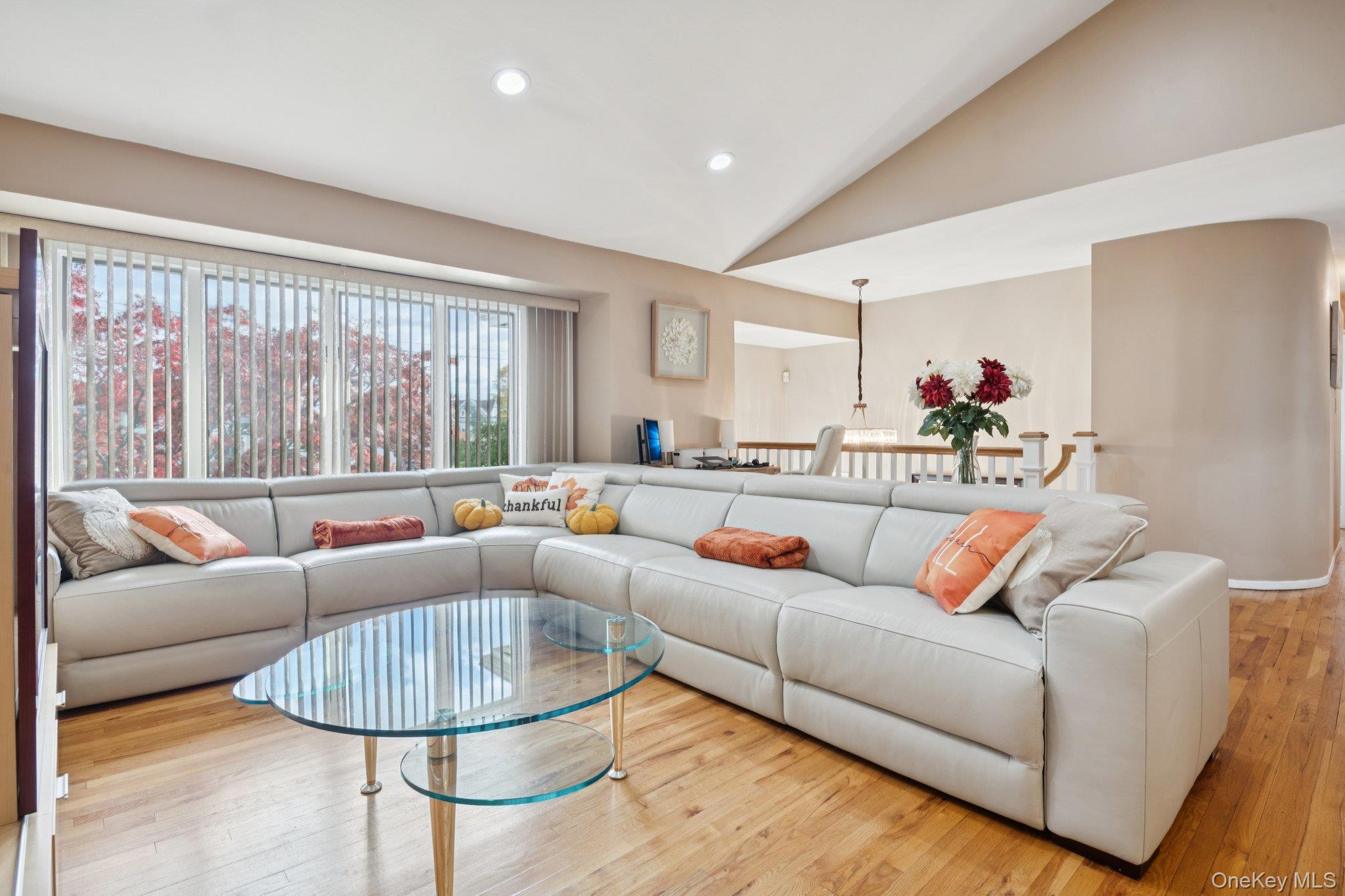 #6 photo, 2794 Judith Drive, Bellmore , NY 11710