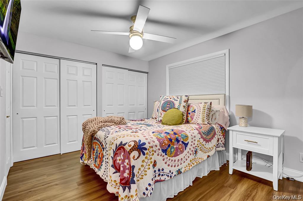 #13 photo, 1 Anchorage Way, Freeport , NY 11520