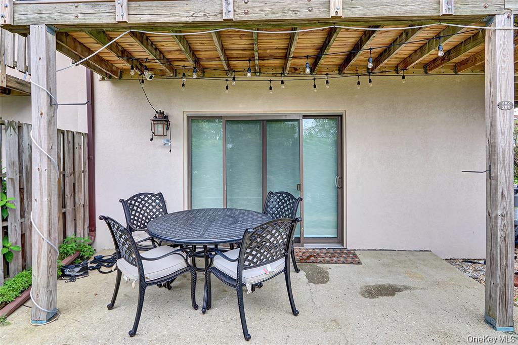 #18 photo, 1 Anchorage Way, Freeport , NY 11520