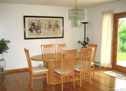 #3 photo, 2 Aster Drive, ナッソー郡 New Hyde Park , NY 11040
