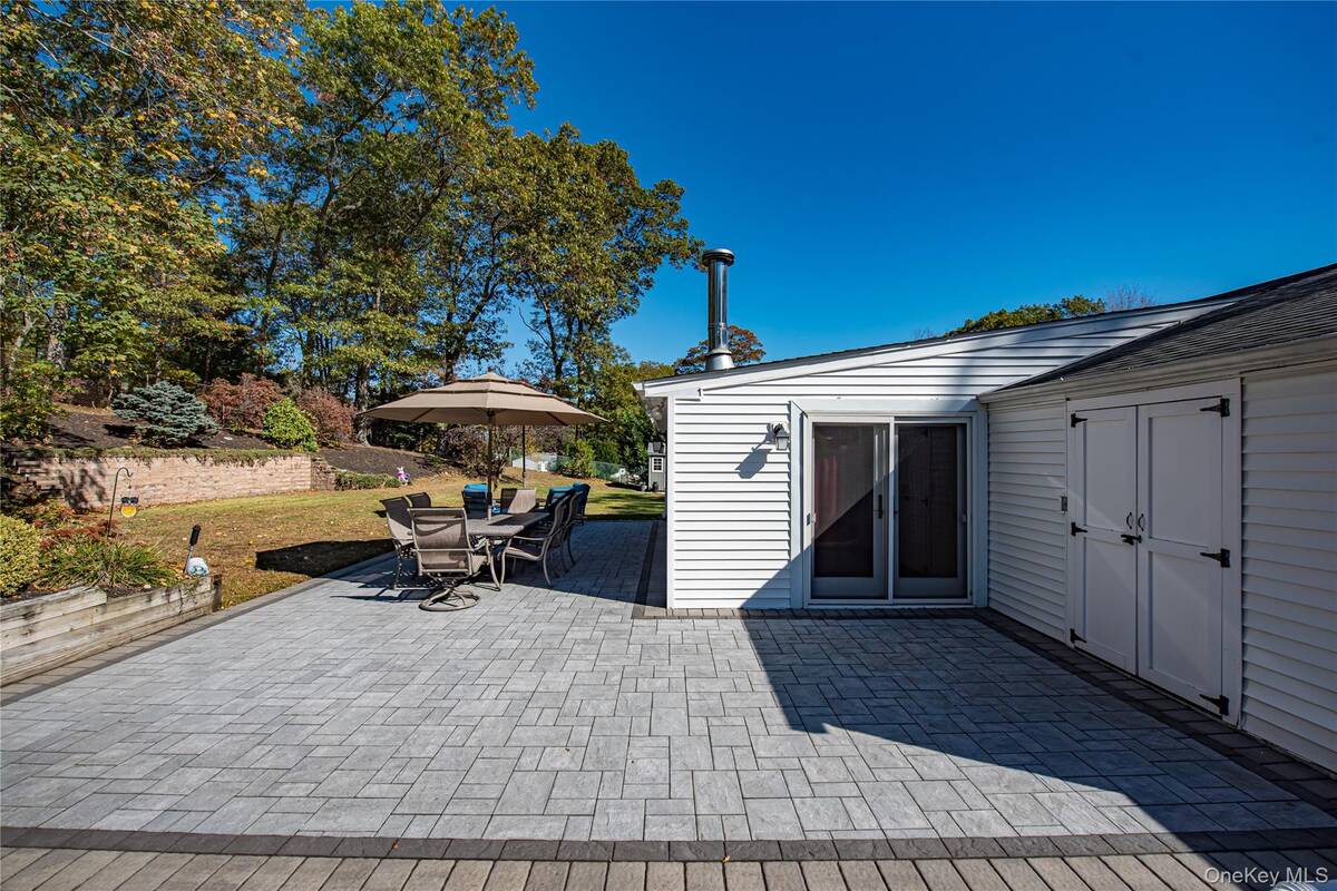 #35 photo, 3 Walnut Road, Rocky Point , NY 11778