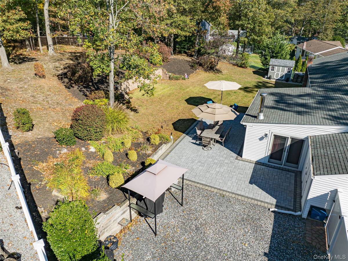 #41 photo, 3 Walnut Road, Rocky Point , NY 11778