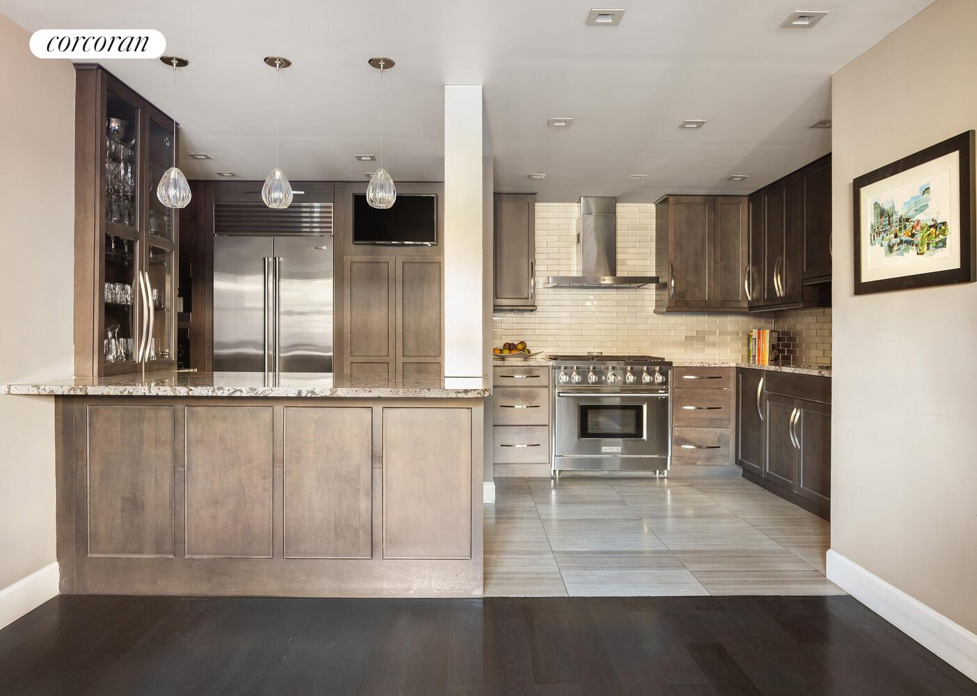 #5 photo, 130 E 18TH Street, マンハッタン Gramercy Park , NY 10003