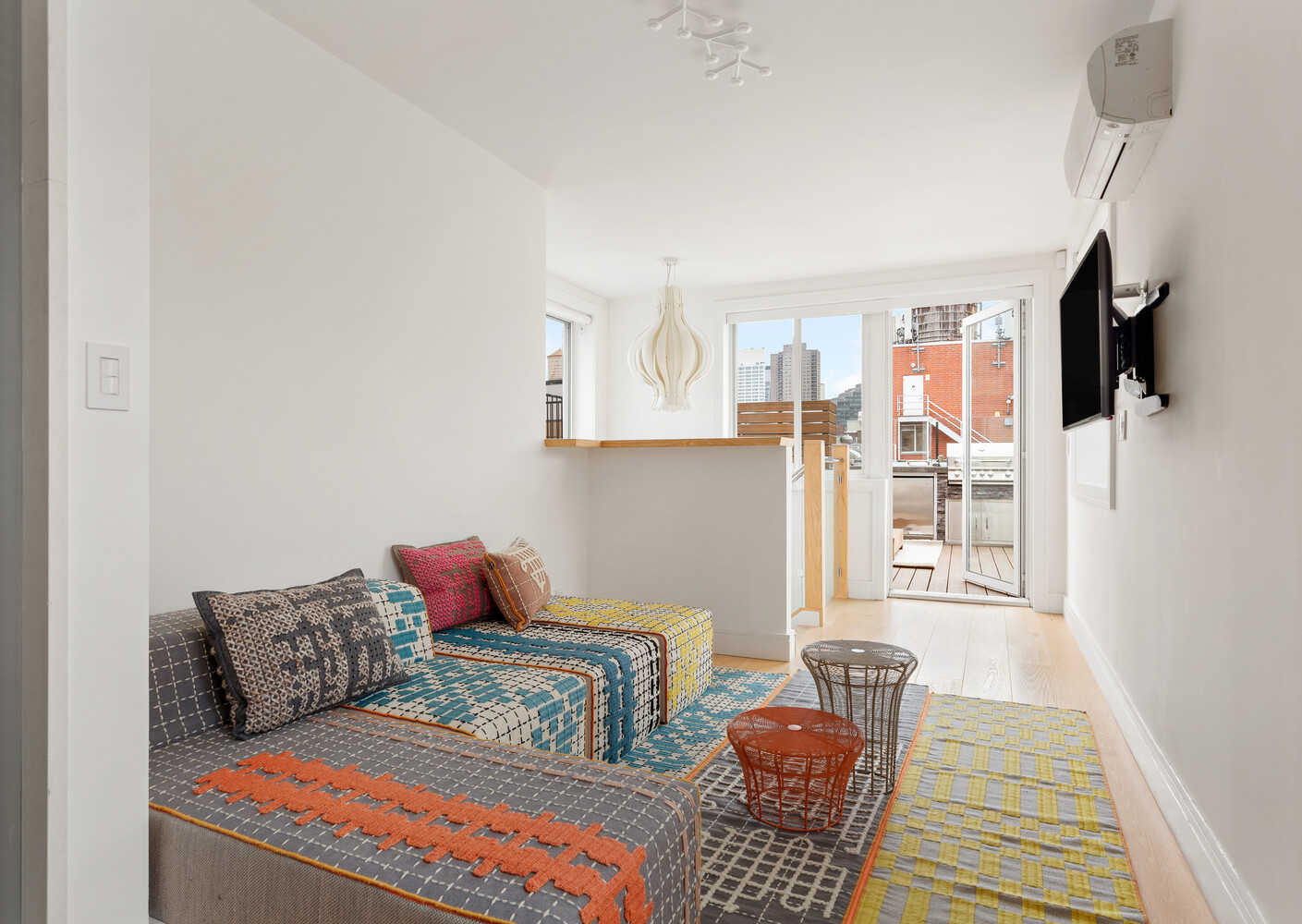 #12 photo, 521 W 47TH Street, マンハッタン Hells Kitchen , NY 10036