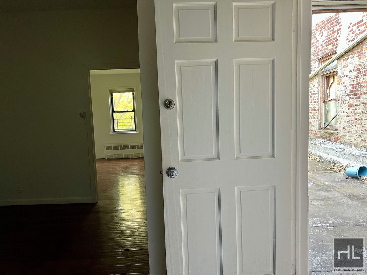 #9 photo, 9506 Ave L, Canarsie , NY 11236