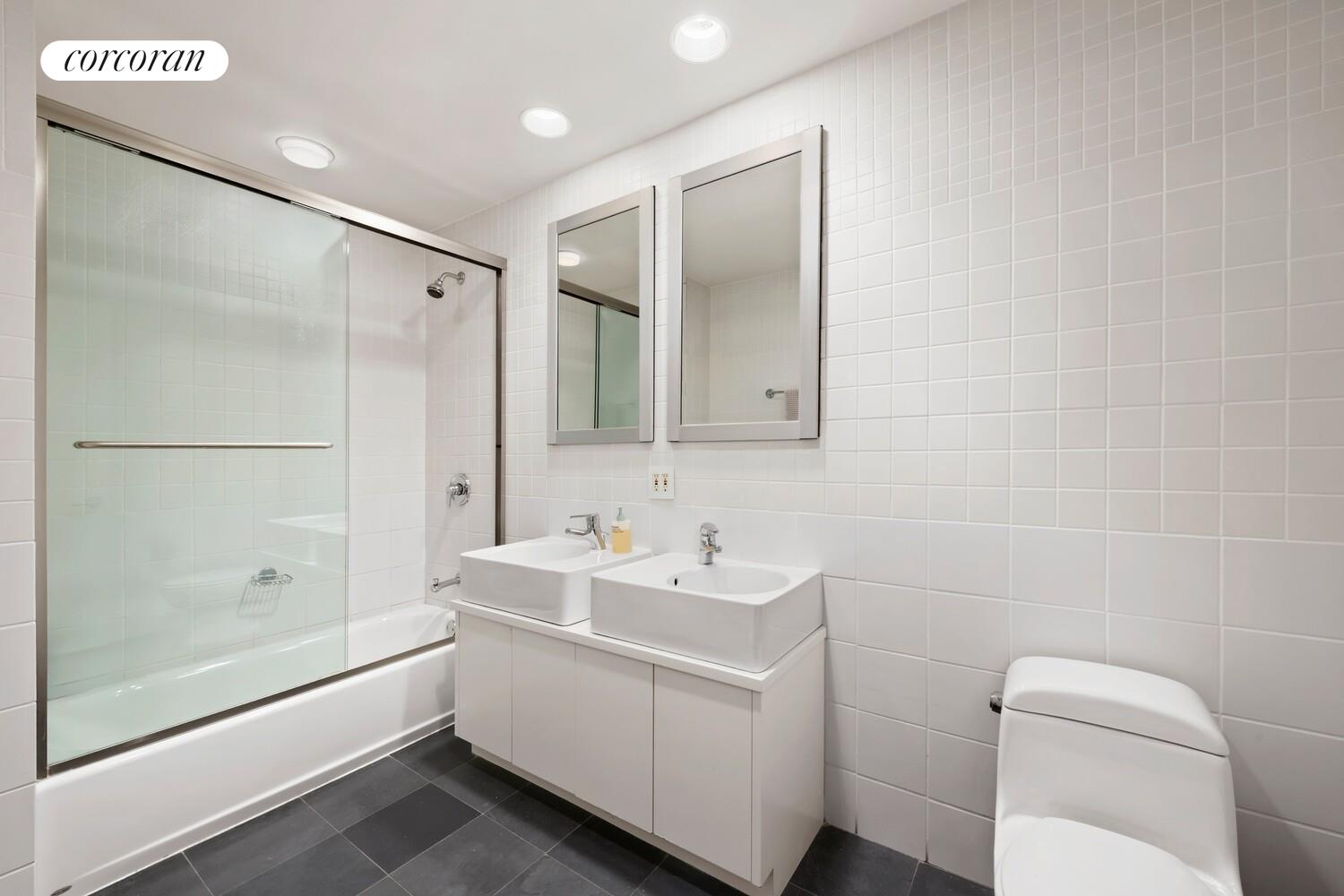 #11 photo, 80 CHAMBERS Street, Tribeca , NY 10007