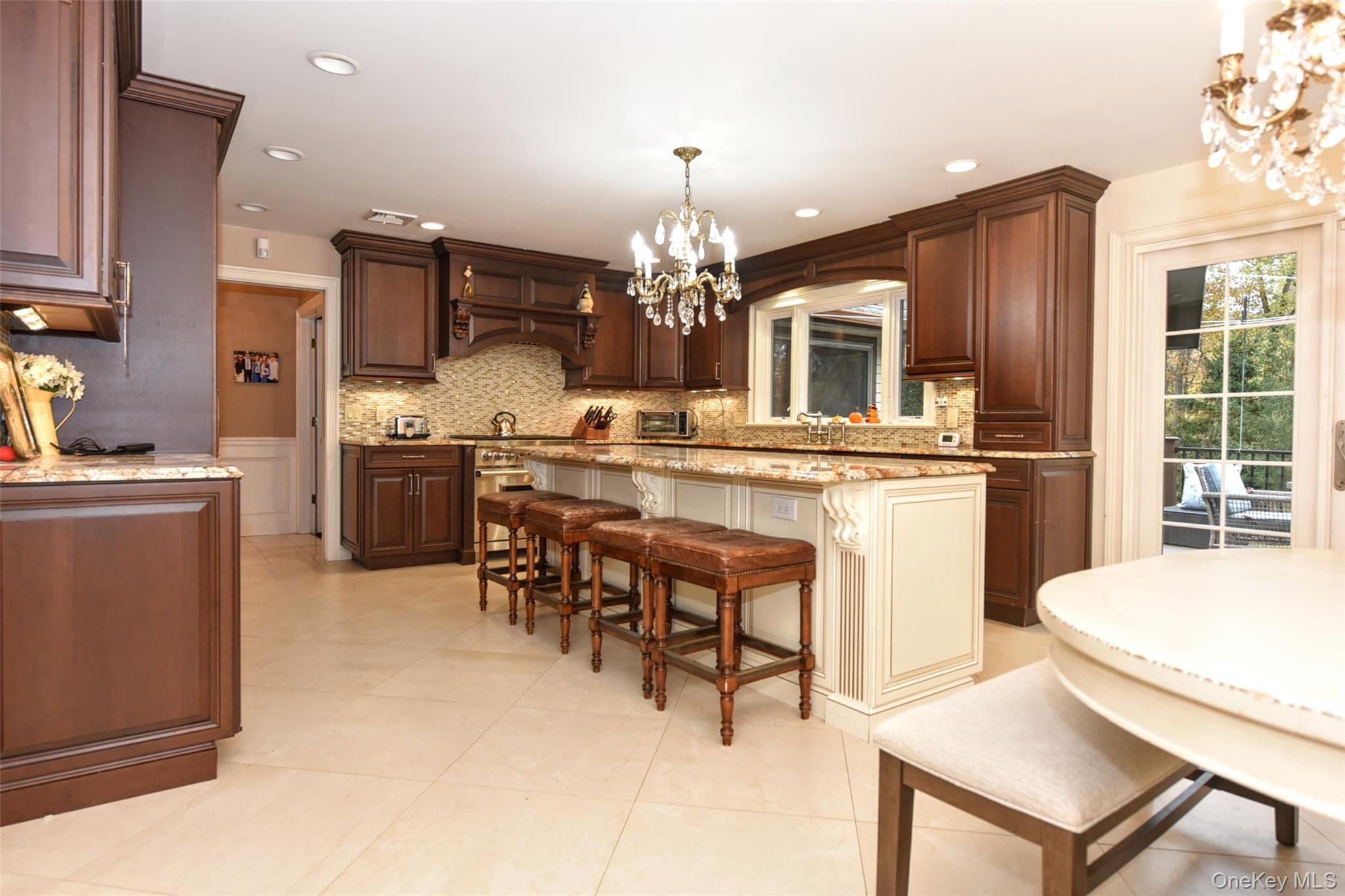 #13 photo, 4 Abbey Road, Orangeburg , NY 10962