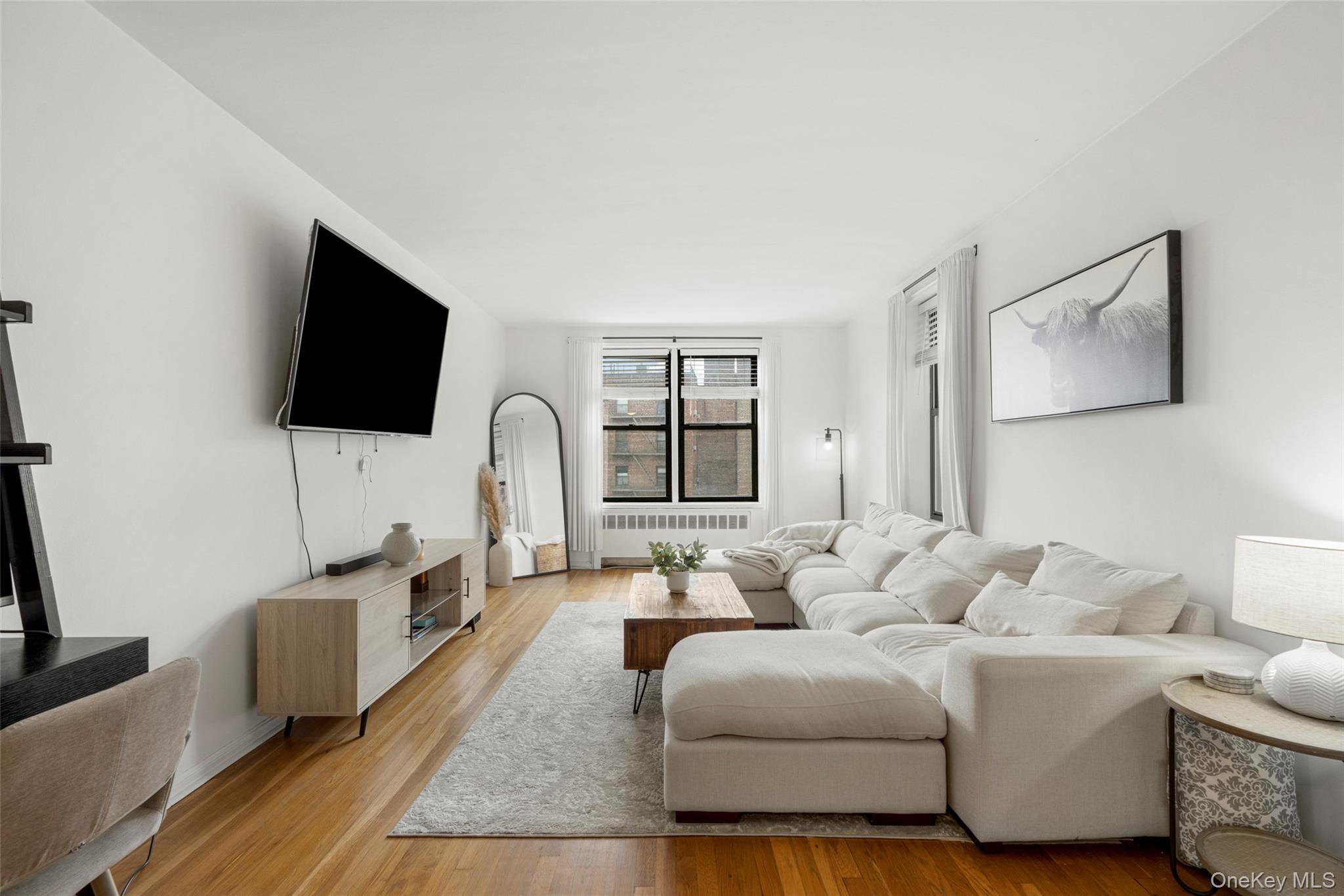 #5 photo, 4 Windsor Terrace, White Plains , NY 10601