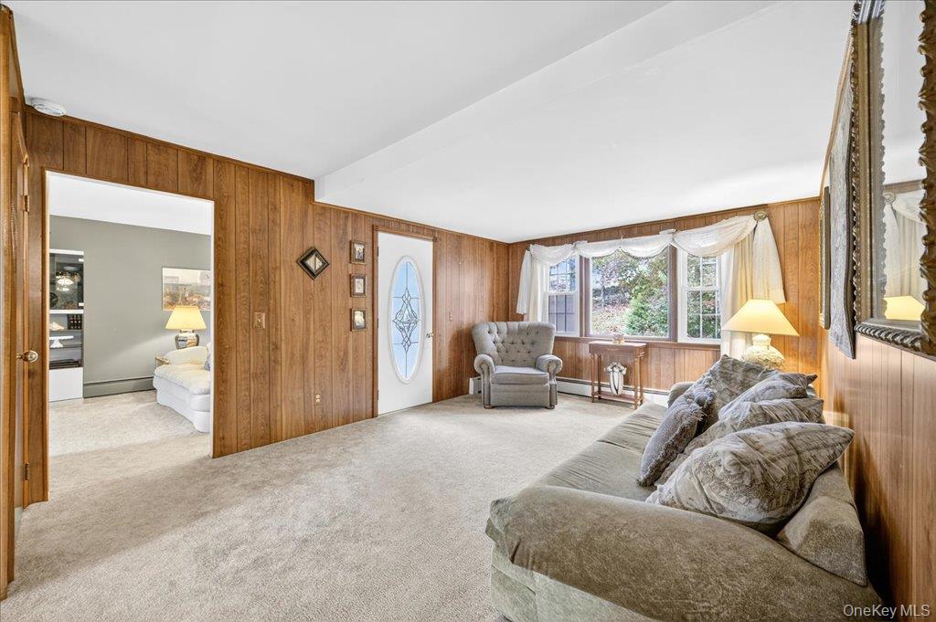 #7 photo, 19 Sunset Terrace, Highland Mills , NY 10930