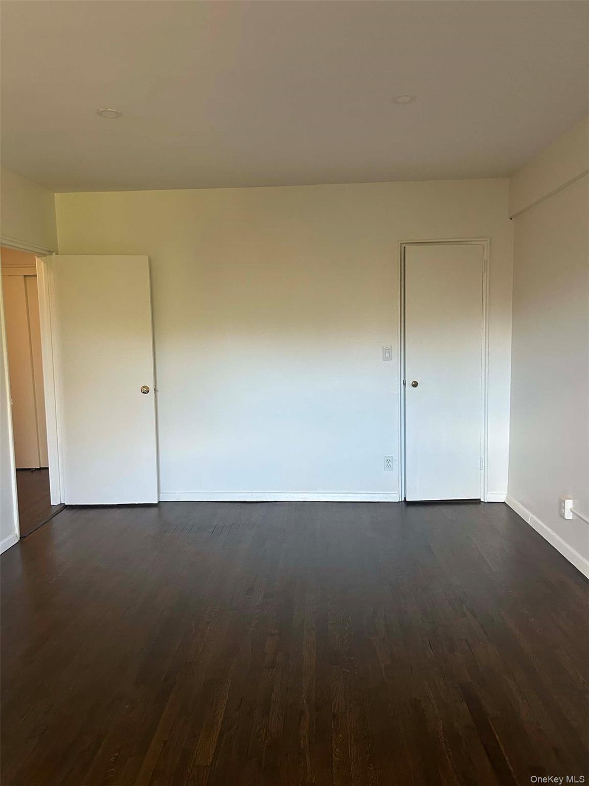 #13 photo, 1111 Midland Avenue, ブロンクス区 Bronxville , NY 10708