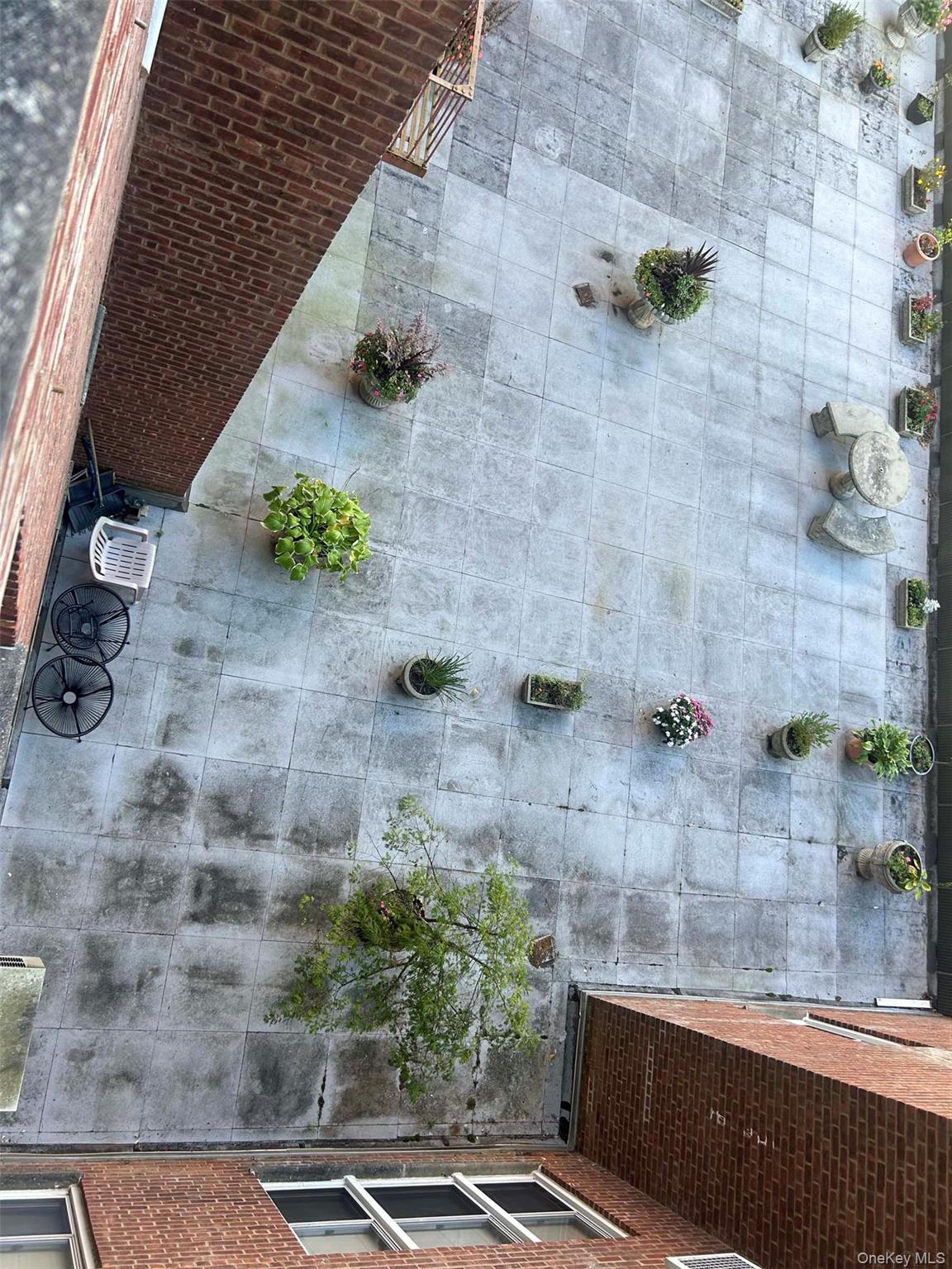 #16 photo, 1111 Midland Avenue, ブロンクス区 Bronxville , NY 10708