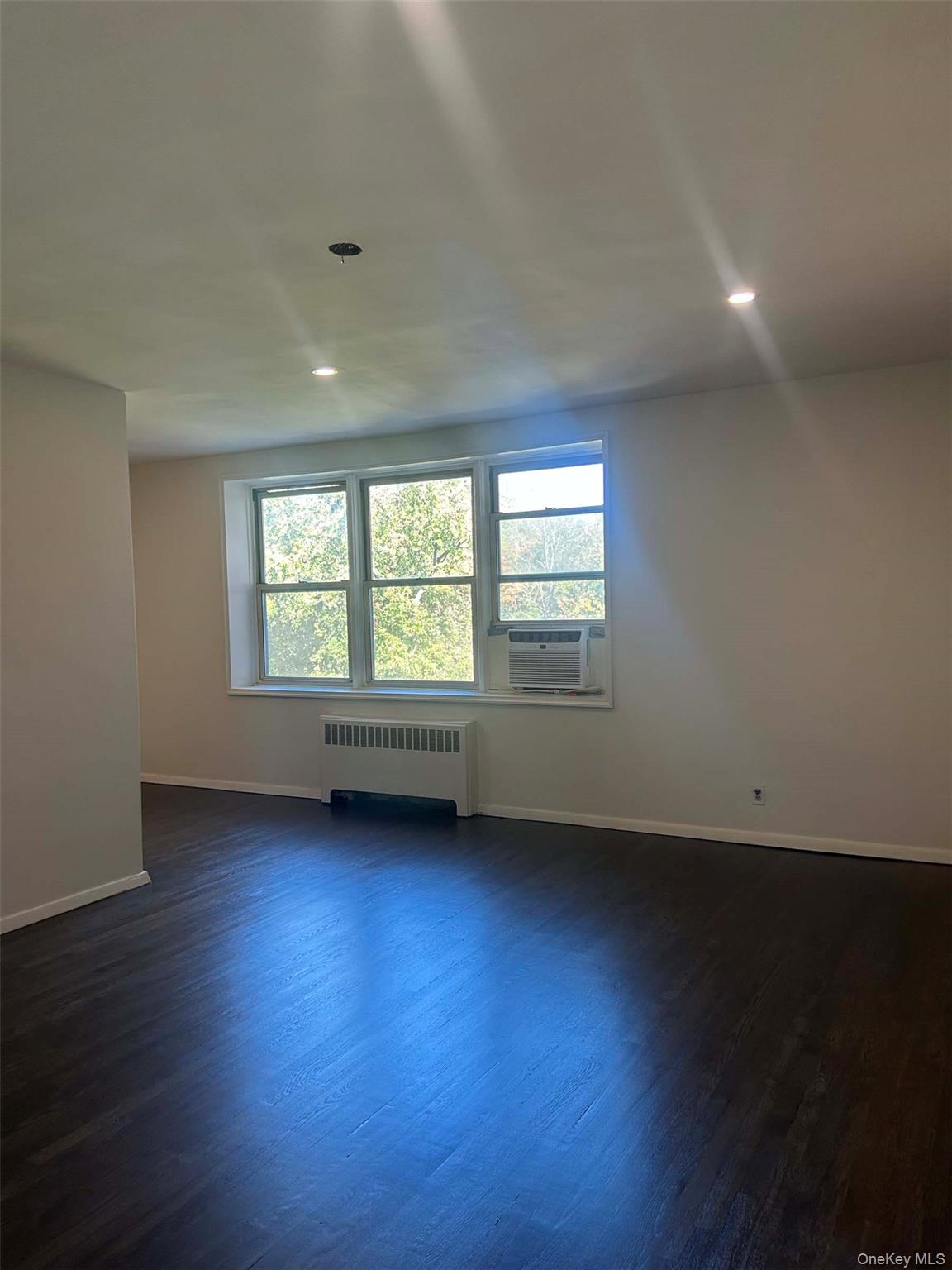 #4 photo, 1111 Midland Avenue, ブロンクス区 Bronxville , NY 10708